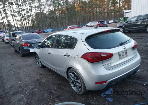 2016 Kia Forte Sx z USA, uszkodzony, nr VIN KNAFZ5A34G5631804
